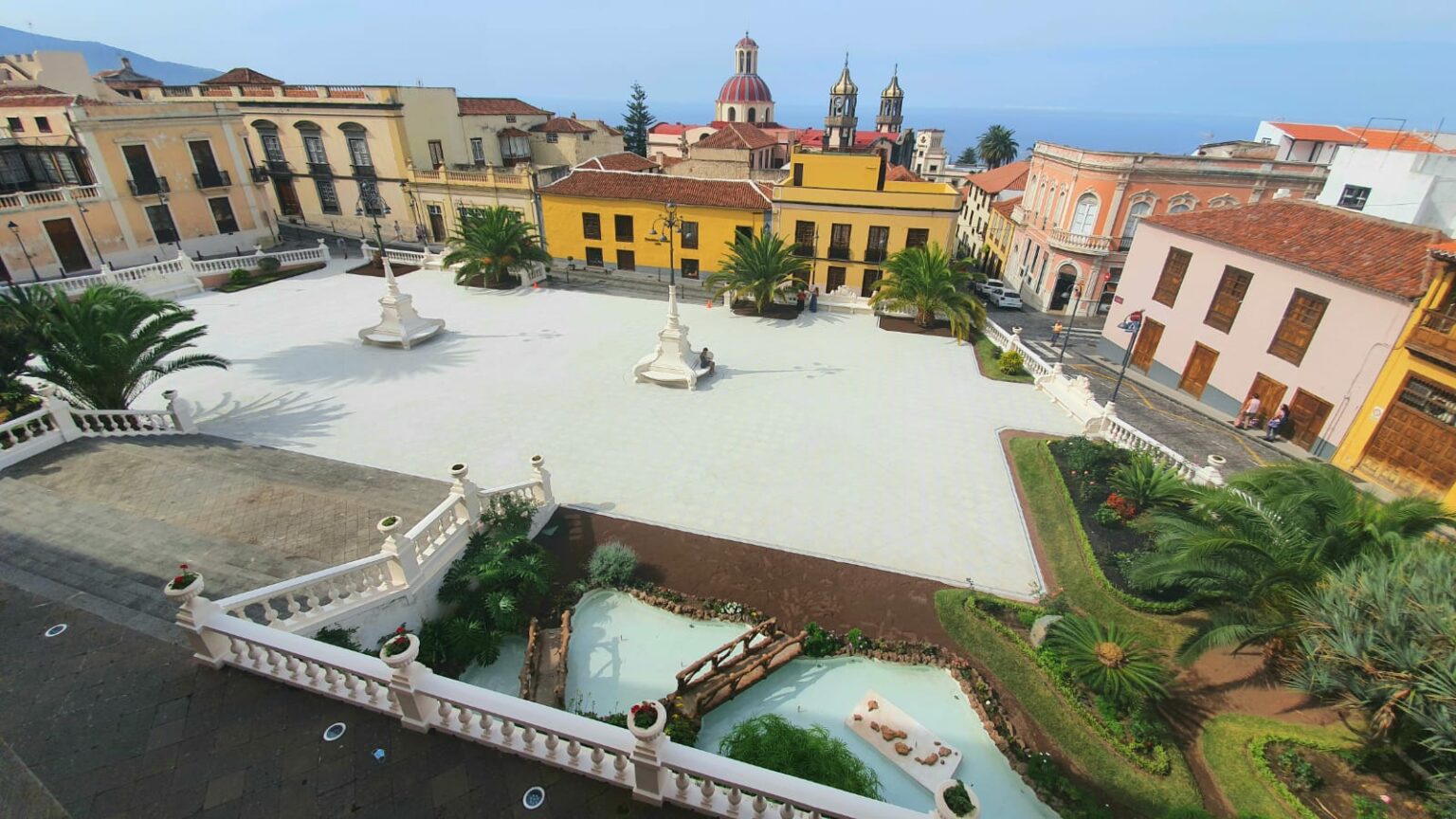 La Plaza Del Ayuntamiento De La Orotava Luce Nueva Imagen Tras Su